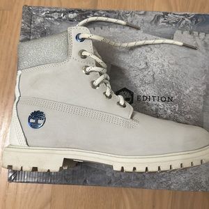 LIMITED EDITION Timberland Women’s Boot 6in Premium BT WTE